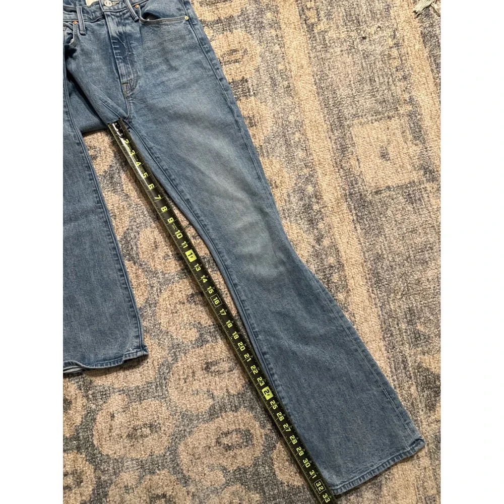 MOTHER High Waisted Weekender Slice Heel Jeans Size 25 Excellent Condition - Picture 5 of 8